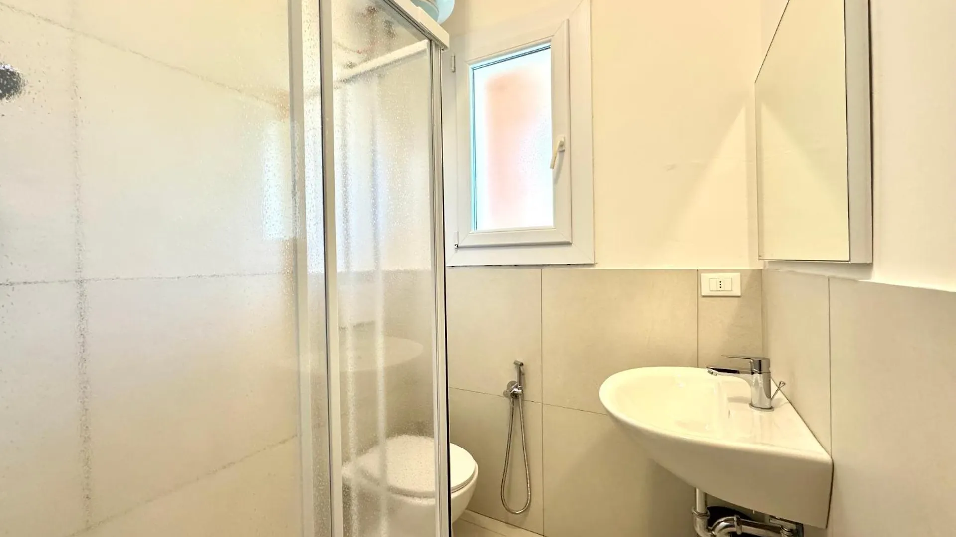 Villa Fronte Mare-Carraro Immobiliare Jesolo