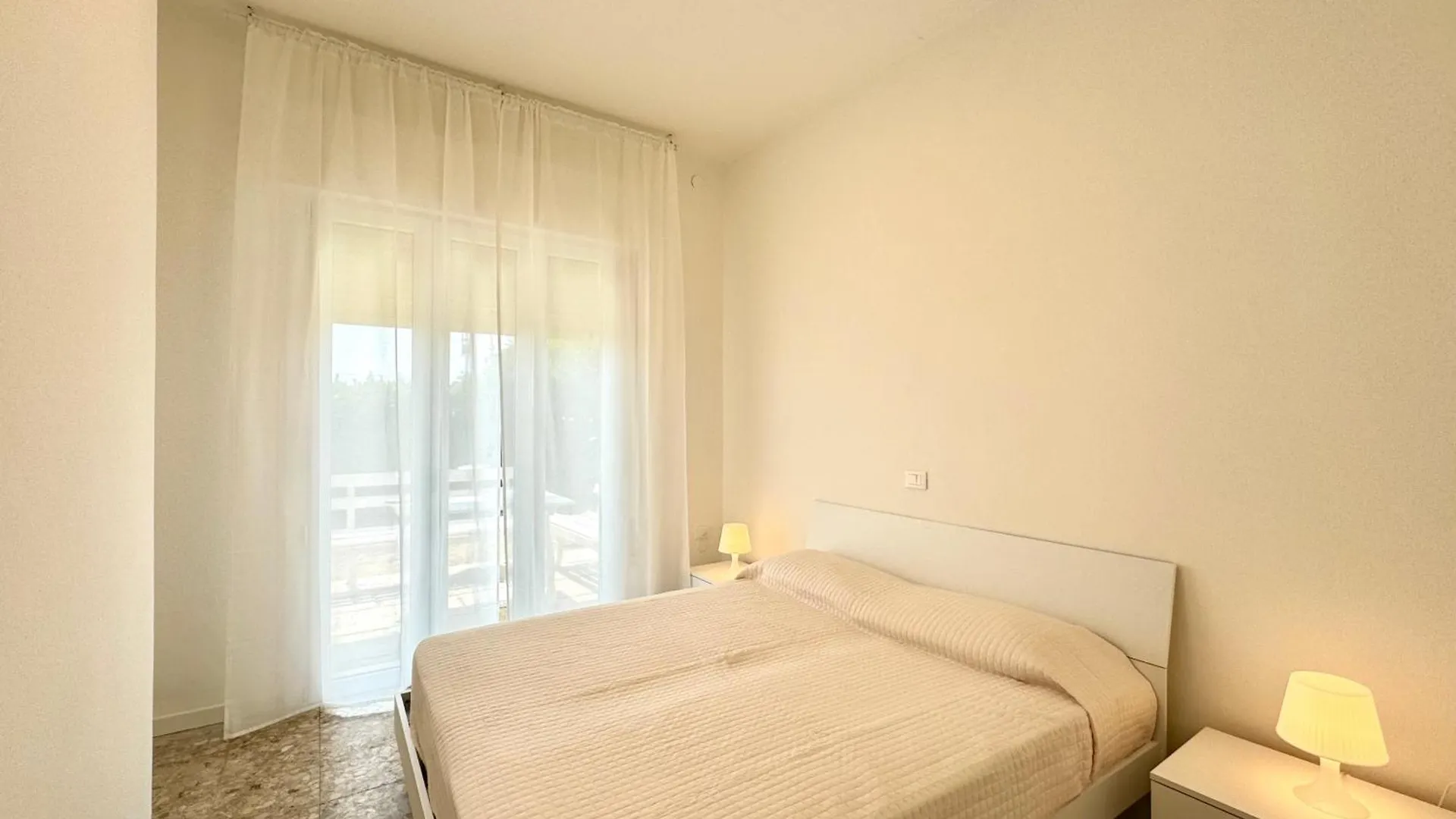 Appartamento Villa Fronte Mare-Carraro Immobiliare Jesolo Italia