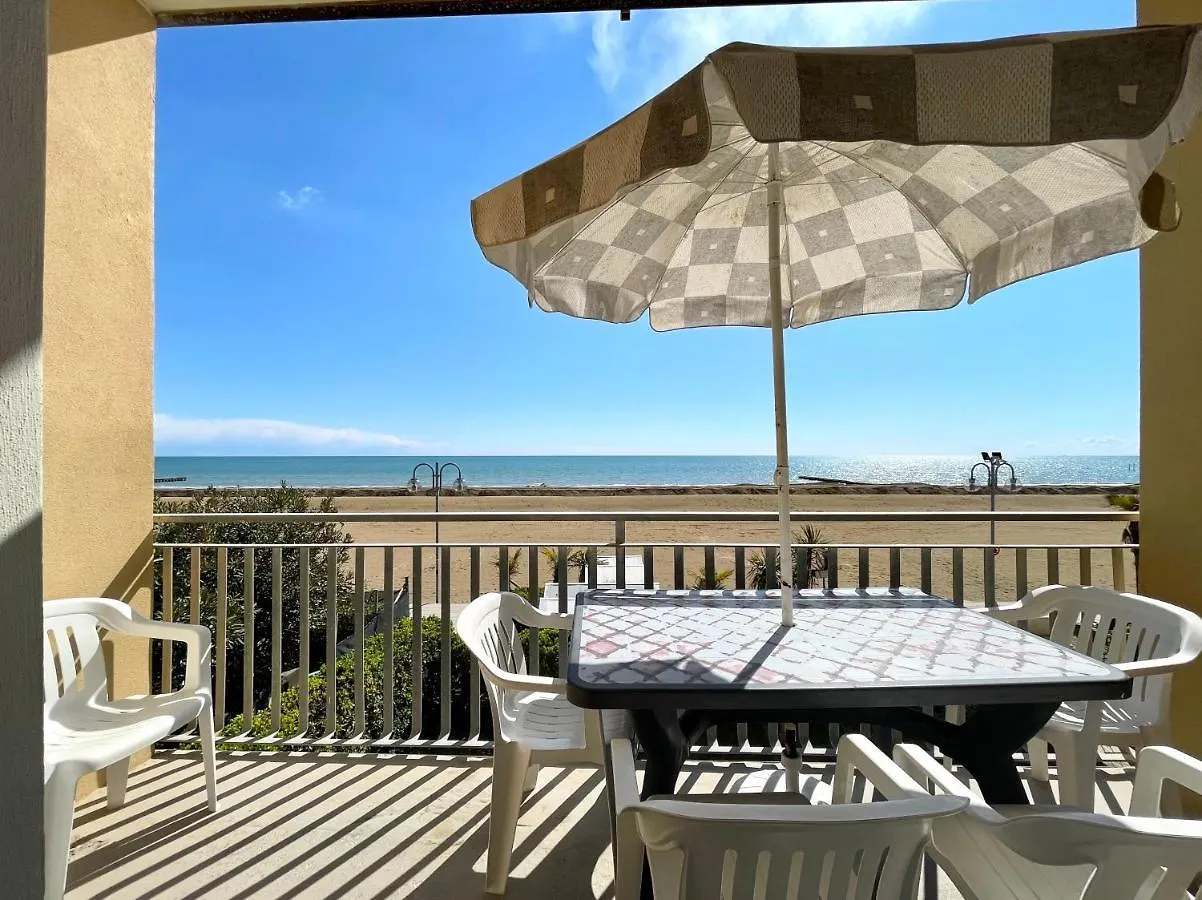 Villa Fronte Mare-Carraro Immobiliare Jesolo - Family Apartments