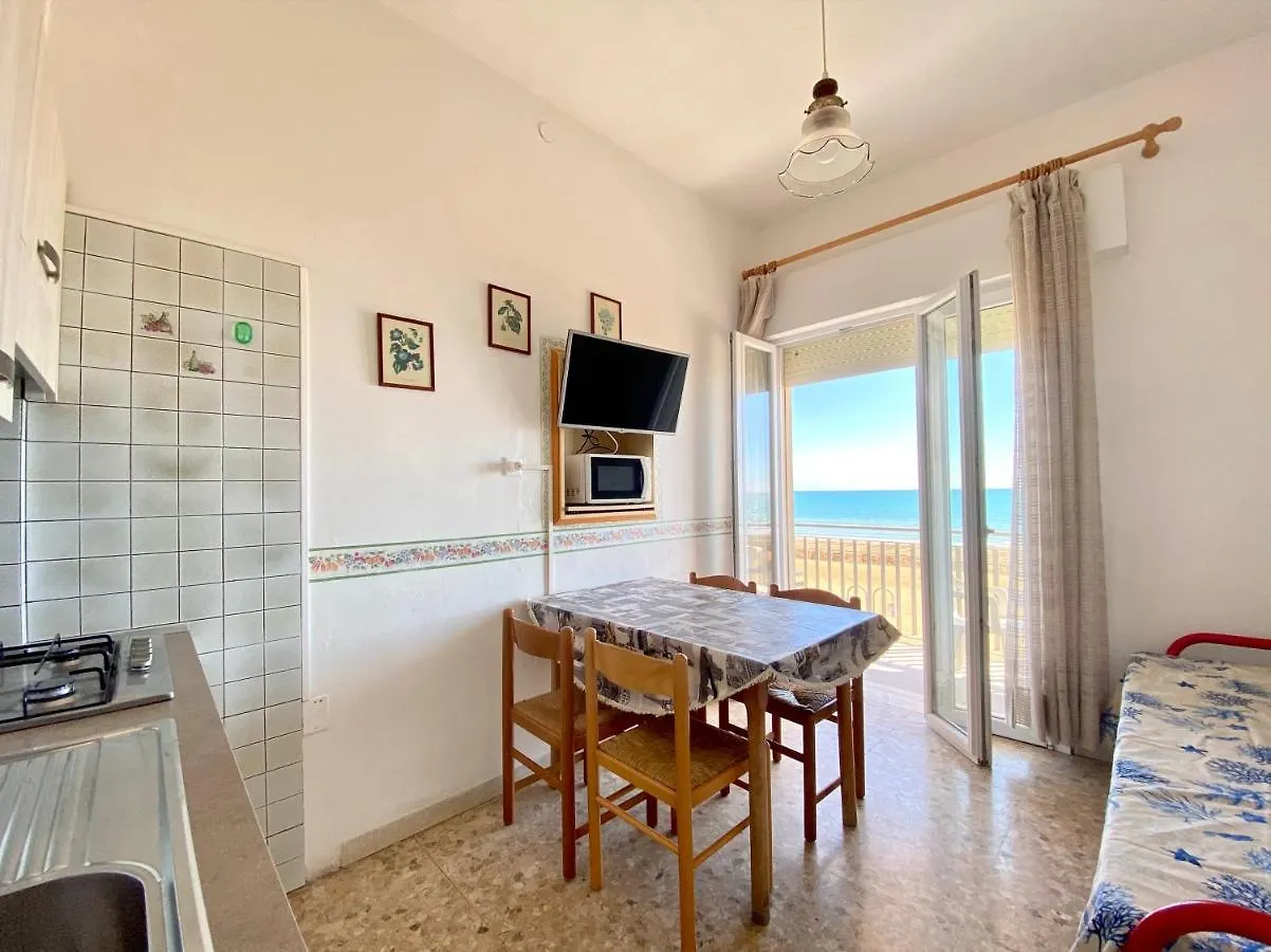Appartamento Villa Fronte Mare-Carraro Immobiliare Jesolo Italia